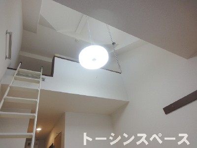 ロフトへ