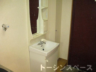 独立洗面台