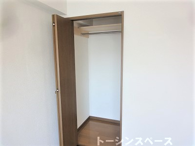収納(南側)