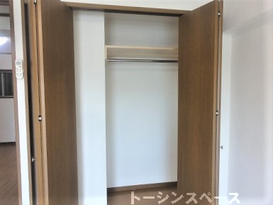 収納(北側)