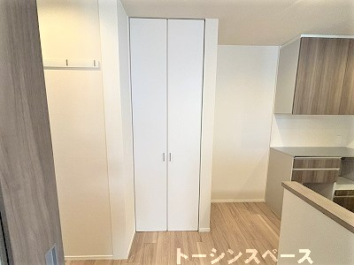 リビング　収納