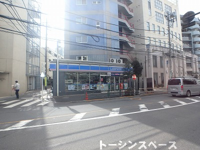 最寄りのコンビニ