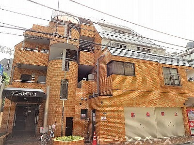 大久保駅 徒歩1分 構造:鉄筋コンクリート造